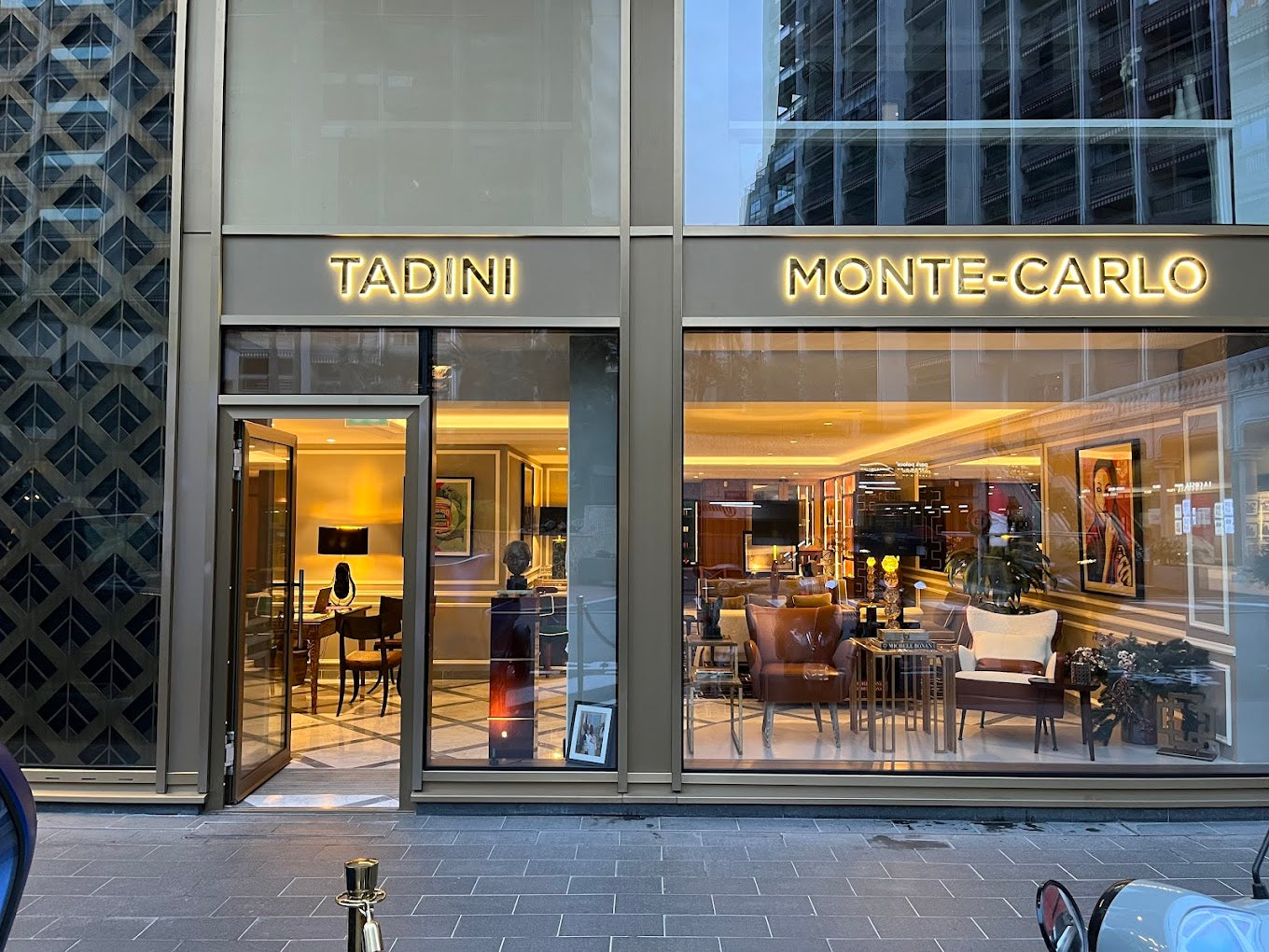 Tadini Showroom – Interior Image